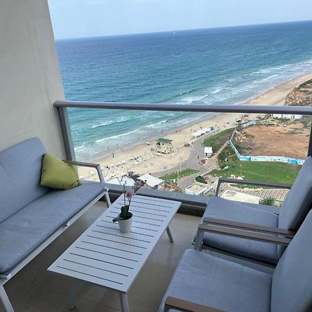 Luxury Sea View Apartment Herzelia Exterior foto