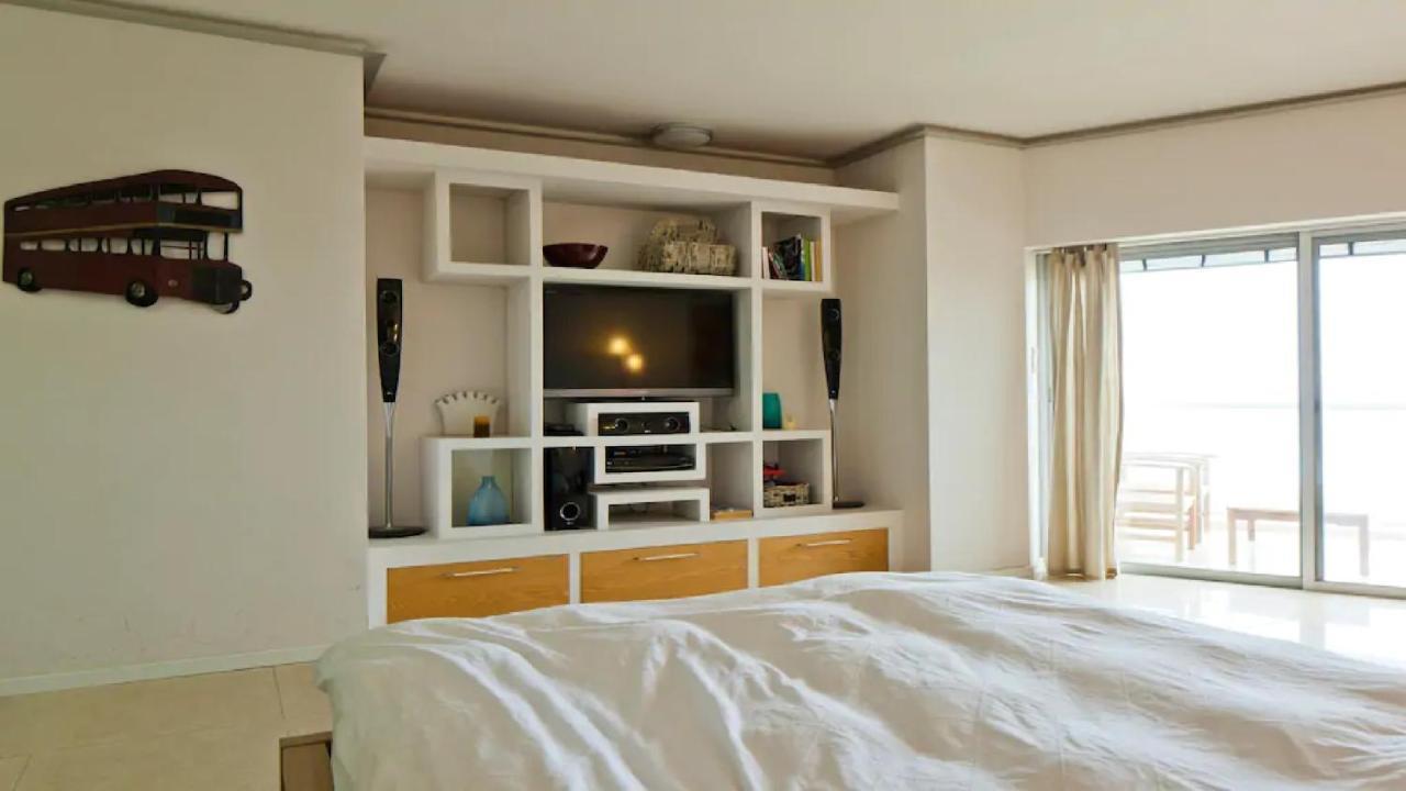 Luxury Sea View Apartment Herzelia Exterior foto